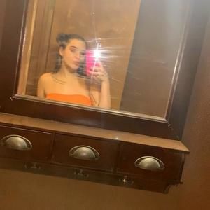 Meet your Posher, Rhiannon